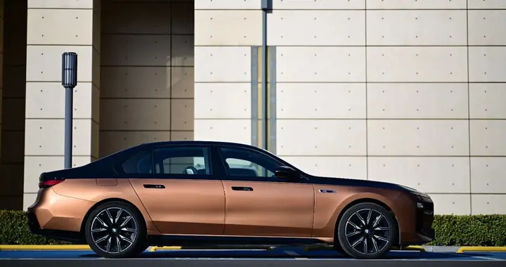 想买车的可以出手了，5款热门车官宣降价，有的最高降30万