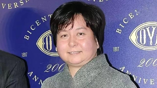 香香生活日记：赌王何鸿燊靠药物能活到百岁