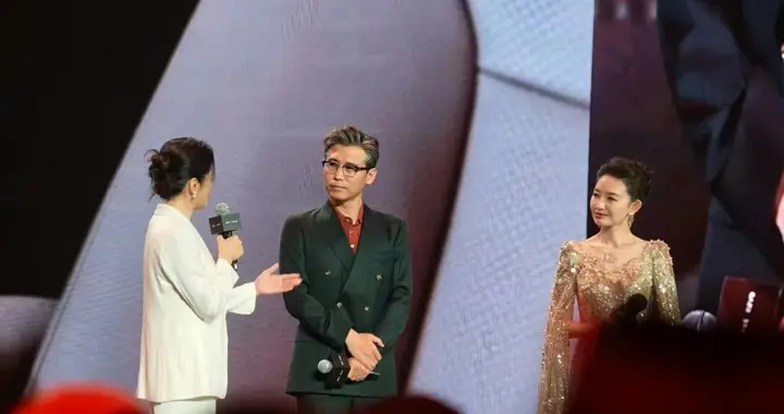 五大明星齐登台，极狐问道V9发布会太亮眼