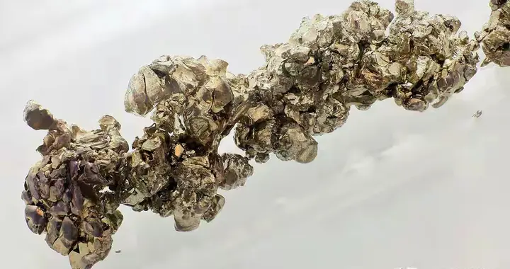 江苏发现500千吨大型锶矿有啥用？为啥媒体都炸了？