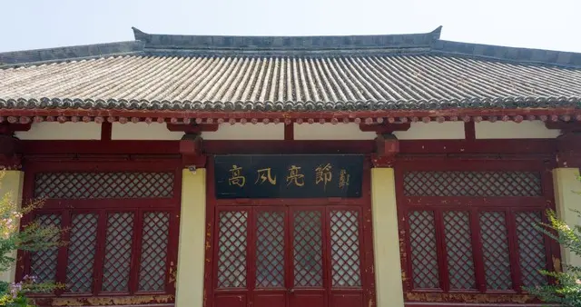 苏武：一个“不聪明”的选择，却照亮华夏两千年