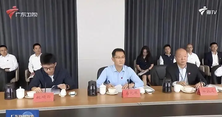 坐在马化腾旁边，对姚顺雨来说是好事吗？