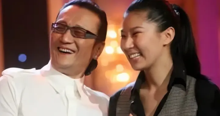 谢贤藏得太深！卖儿子送的劳斯帮小女友还债，却不肯和CoCo生孩子