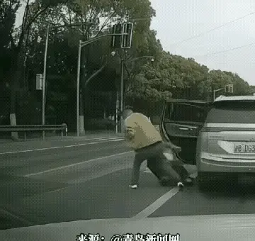 花儿朵朵1992：多大的仇，马路撒野犯浑