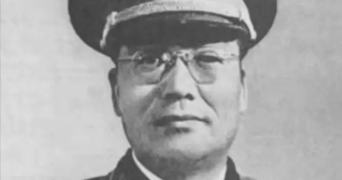 莱芜战役后，顾祝同质问韩练成：其他将领全被俘，你怎么跑出来的