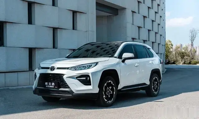 12.78万，家用靠谱SUV，标配2.0L动力，解析丰田威兰达领先版