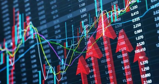 2025年12月16日A股收盘点评：普跌中的结构性曙光