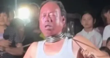 生活不易！原以为街头表演是假的，没想到是咬牙坚持前行！