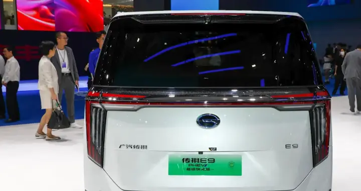 头等舱级二排，传祺 E9 重新定义高端 MPV 舒适