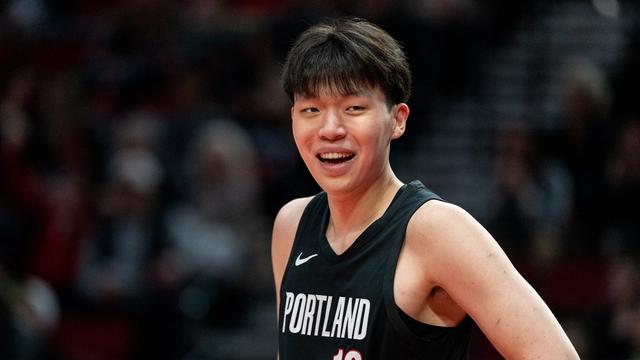 不懂球还侃侃而谈：开拓者114-110太