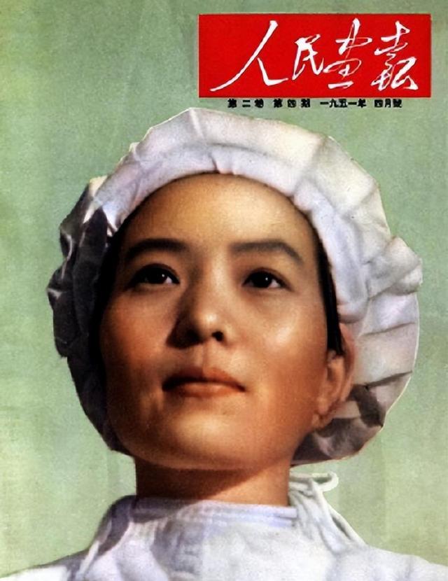 1973年，周总理在一位开国大校的追悼会上见一熟人：你要振作起来