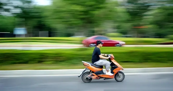 3.8 亿骑手注意，戴错头盔赔 30 万，为啥认 3C 才安全？