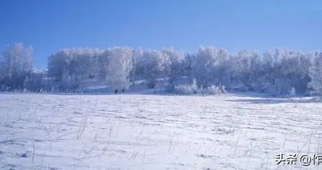 清幽的亭榭中，对弈者厮杀正酣，不知谁能笑到最后‖秀川