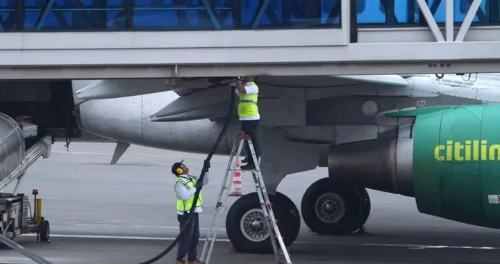 六周倒计时，全球航司只能断臂求生？