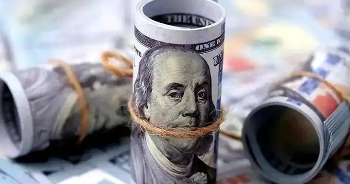 美国经济全面走弱，美元持续跳水！黄金反弹行情能走多远？