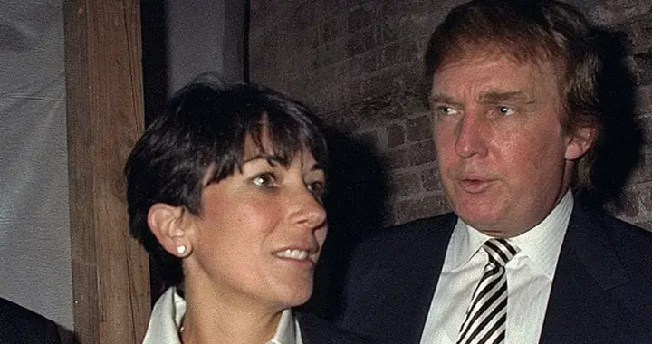 律师称：唐纳德·特朗普“很有可能”赦免吉斯莱恩·麦克斯韦。