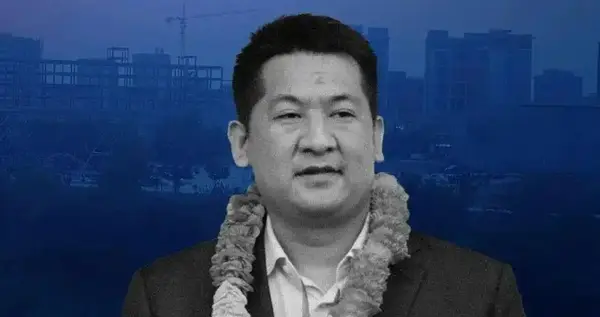 【赌场沉入暹罗月】