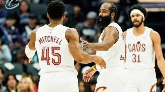 说球来了：骑士的底牌是什么？是哈登持球发