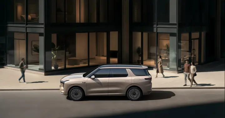 25万买5米大SUV，标配后轮转向+空悬，智己LS8真有这么香？