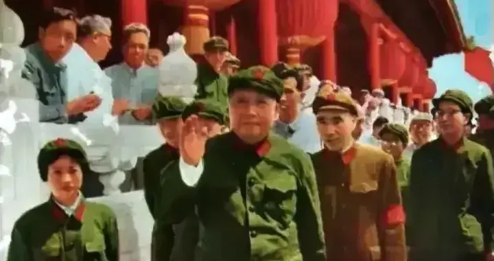 毛主席晚年为什么非常重视防止资本主义复辟