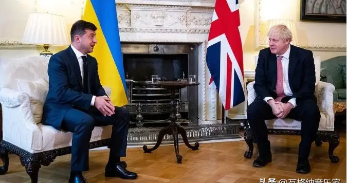 乌克兰2020-2021在英国的怂恿下全面备战