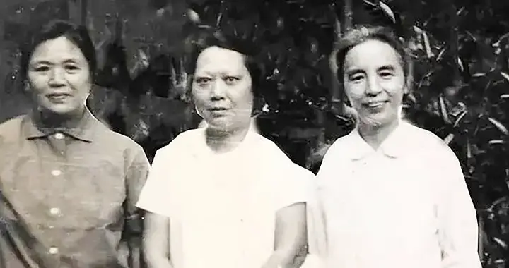 1940年雨夜，一个姑娘光脚跑过40里野地，换来郭村七天七夜