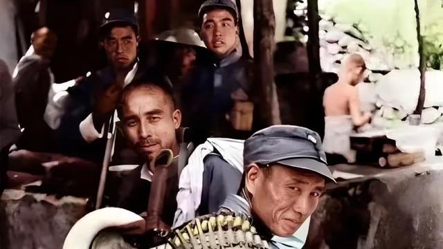 森林里倾听鸟语者：1937年，一张刊登在