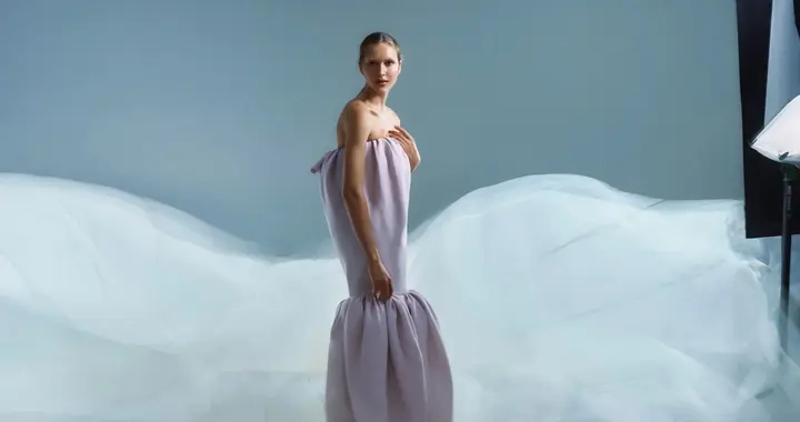 美国超模亚历克斯·康萨尼，2026春季新秀作品摄影