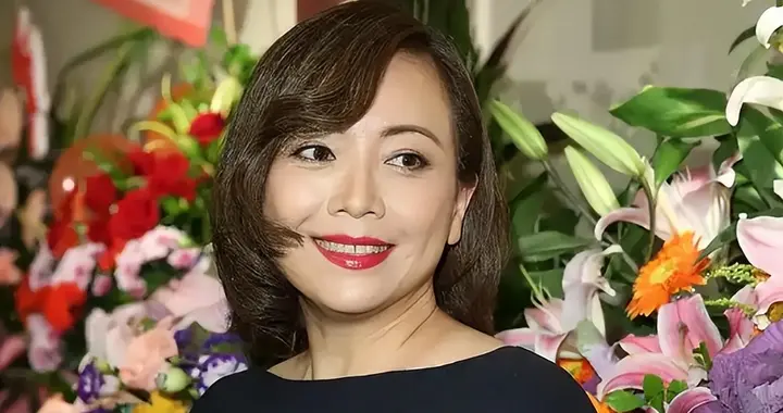 被称为娱乐圈高颜值女星，他们每一任前任都自带气场，很不一般