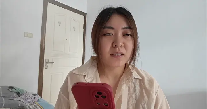 关闭相册这个功能，避免泄露个人隐私，看完记得提醒家人朋友。
