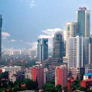 到店26款岚图泰山MAX+版<br />25年上牌，实表仅5000公里...