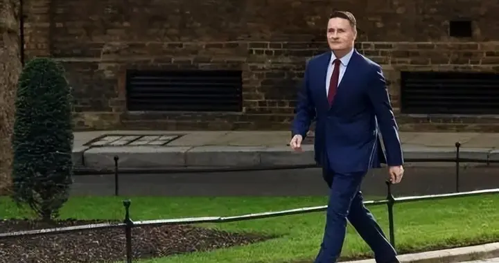 十年六首相！英国又换老大，接任者刚上台就发言：要学中国这一套