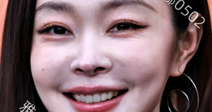 终于知道白敬亭为啥不肯承认宋轶了，比自己大4岁生图很显年纪!