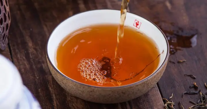 90%人不知道的3个“隐形错误”！让你泡的红茶又苦又酸！