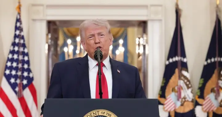 美国贸易逆差大降55%！特朗普的关税政策起效了？还是另有玄机？