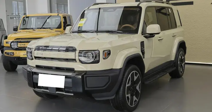 iCAR V27实车到店，城市硬派外观，车长超5米，续航最多超1200km