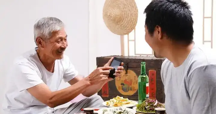 超393万人的全国性研究：常喝酒不但防痴呆，还可提高生活质量