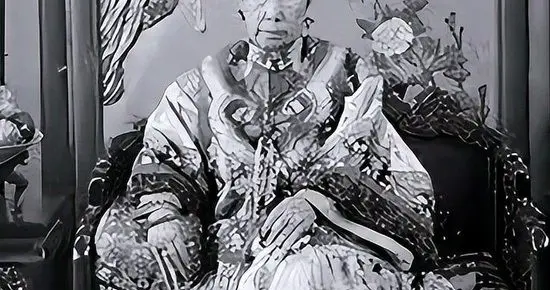 光绪为啥不敢真的杀了慈禧？溥仪晚年坦言：他敢杀，但是杀不起