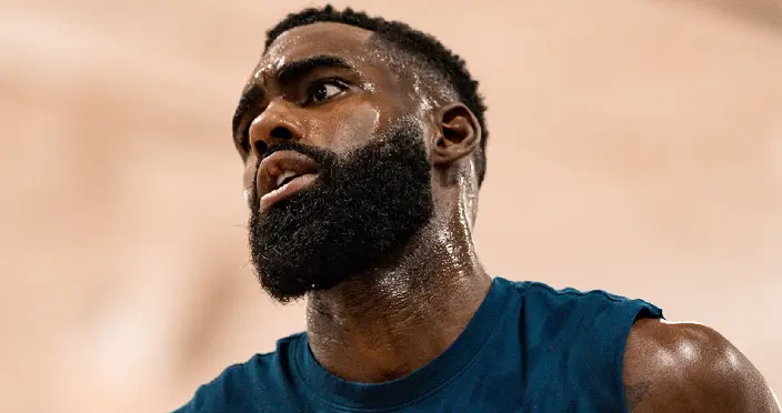 26分+28分+30分！历史第1！363万底薪男真香，他要抢最佳第六人