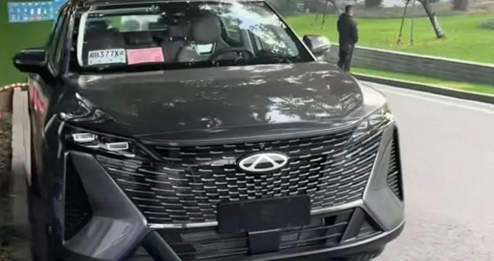 内外焕然一新！全新奇瑞瑞虎7 PLUS实拍，搭1.5T动力，要火？