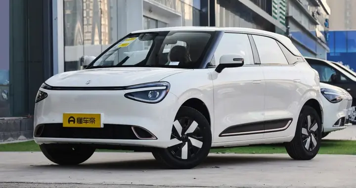 预算五万多为女儿选代步车，试驾纳米01后全家感叹真的太懂生活了