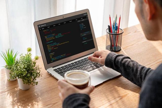 2023年尾，让我们换一个python 更快更容易上手的代码格式化工具吧