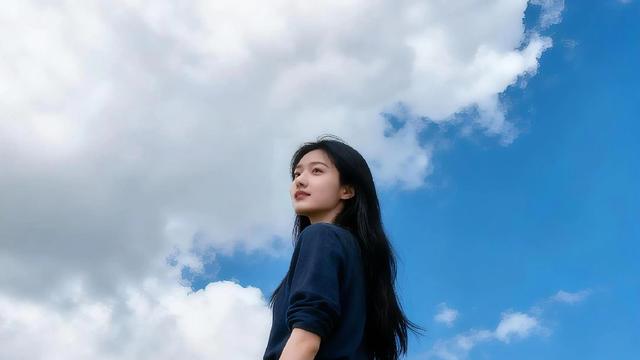 优片儿：云卷千山外，风拂万木间～ 风里藏