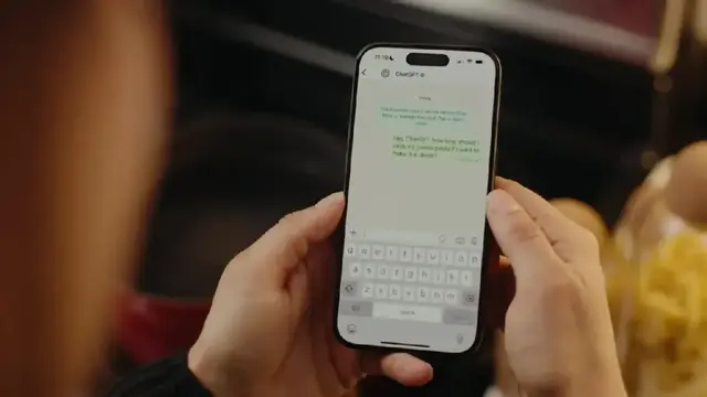 ChatGPT上线新功能，拨个电话就能聊天
