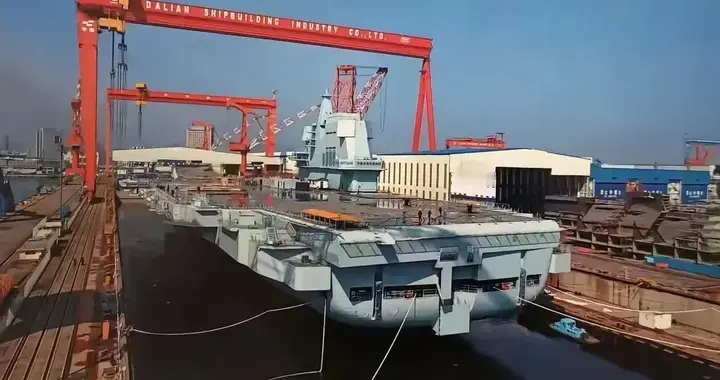中国“004”航母提速，超越福建舰！