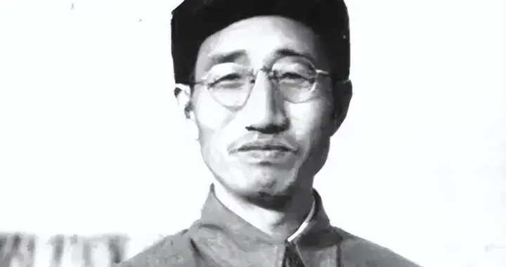 徐向前挺进大别山，活捉老上级，奋勇征战八年，却未曾见过毛泽东