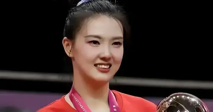 奥运冠军中国女排最美球员张常宁退役