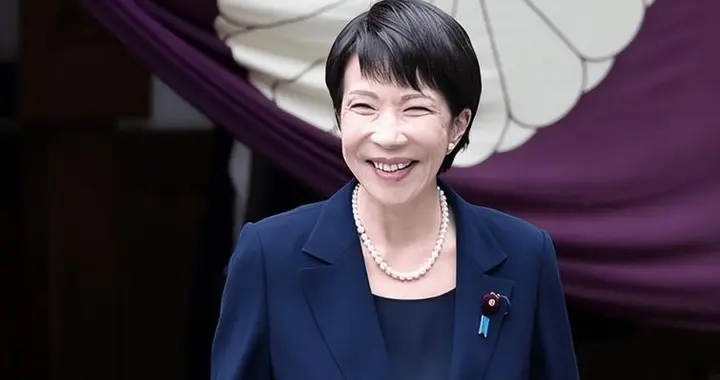 有意思，高市早苗还没去“拜鬼”，靖国神社自己先“后院起火”了