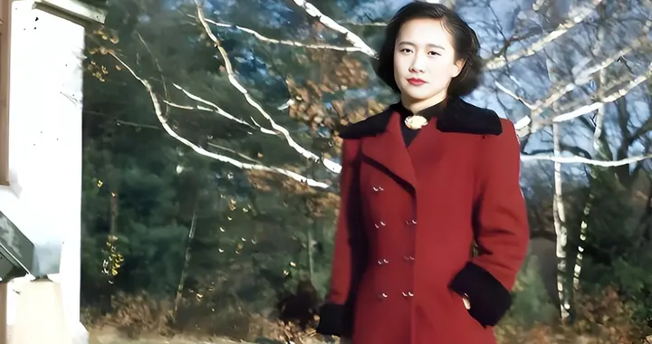 49年杜致礼在美国的珍贵留影，端庄优雅，气质放到现在也不输明星