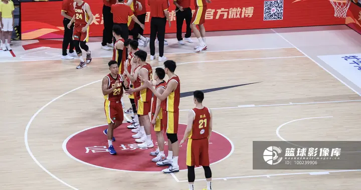 88年头一回！中国男篮主场遭日本队血洗，怎么到了算概率的境地